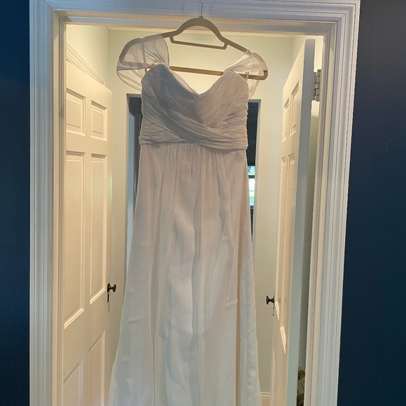Amile Long Dress, Size 4, White - Picture 1 of 4